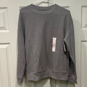 NWT Time and Tru Women’s Grey Sweatshirt Relaxed Fit Size Medium